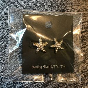 Star earrings